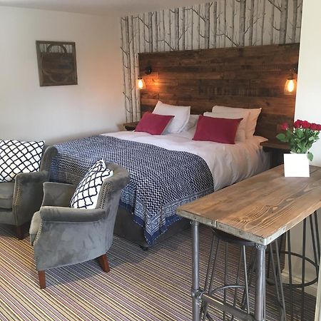 The Crown, Hutton Le Hole Villa Exteriör bild